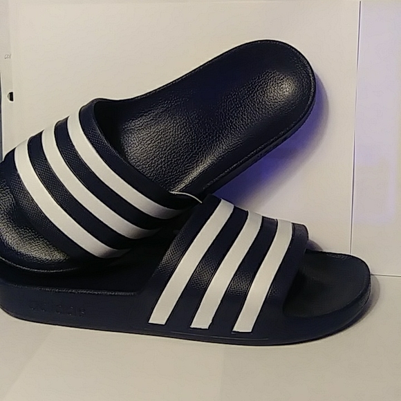 MEN Adidas Adilette Aqua Slide Sandals size 10 NWT - Picture 7 of 10